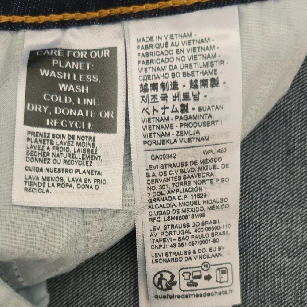 Levi's Dark Blue Women's Bootcut Jeans - Picture 5 of 9